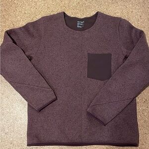 Arc'teryx Men's Maroon Crewneck Sweater